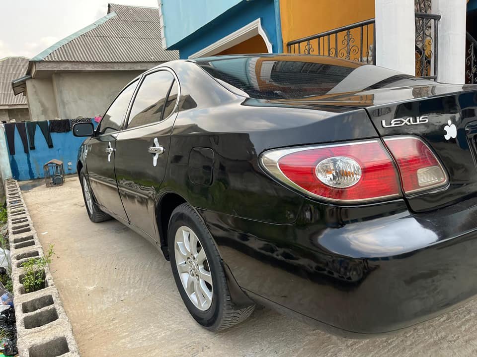 A picture of 5 Months used Lexus ES 330