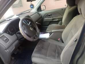 A picture of Honda pilot First body going for 1 950k My settlement