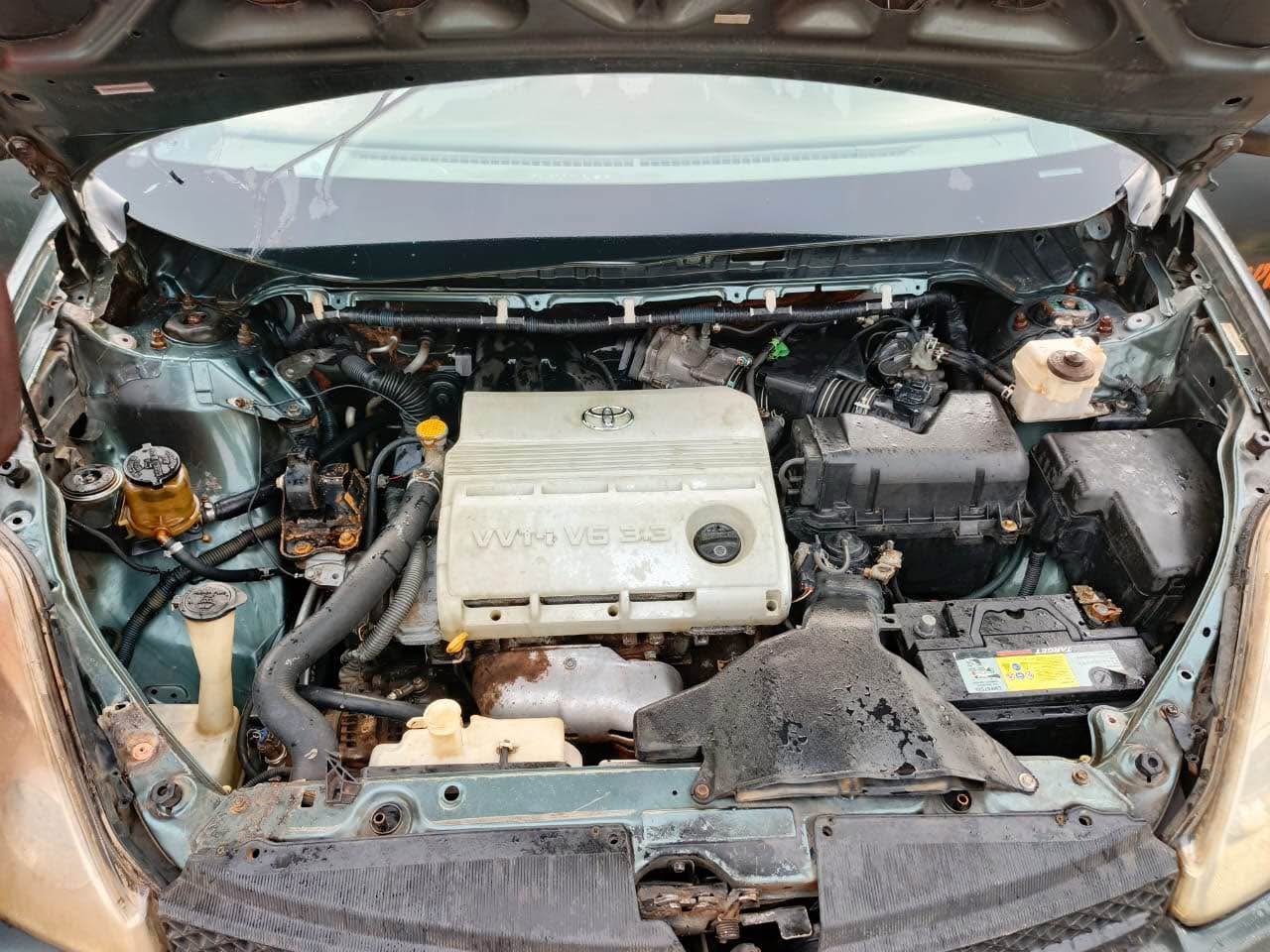 A picture of Toyota sienna 2005