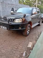 A picture of Toyota HILUX for sale call me 0756168658