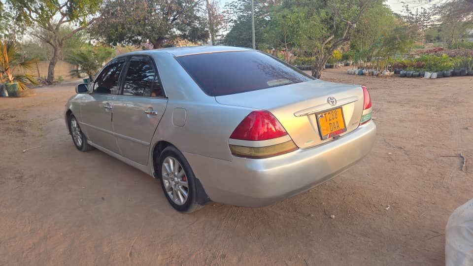 A picture of Car