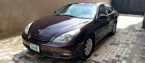 A picture of Super sharp LEXUS es300 Belgium grade 1 year use Prize