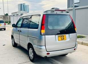A picture of Noah sr 40