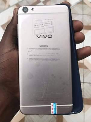 A picture of Vivo X7
