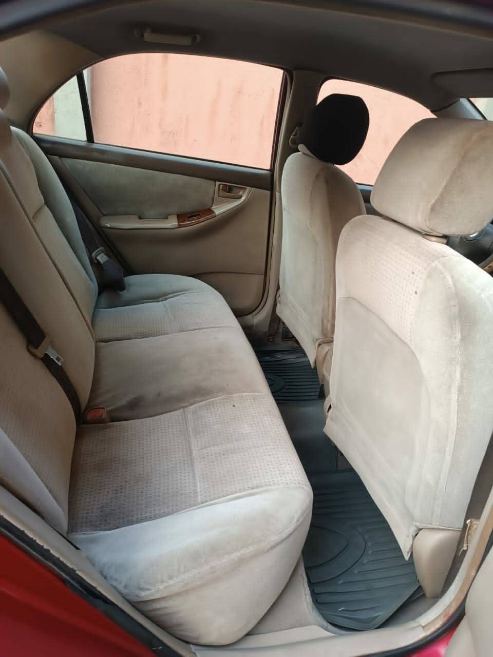 A picture of Toyota corolla 2007