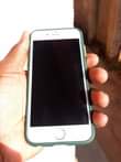 A picture of iPhone 6 128gb clean piece