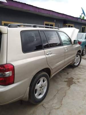 A picture of 2005 Toyota Highlander