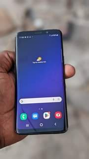 A picture of Samsung s9