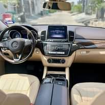 A picture of Mercedes Benz GLE350