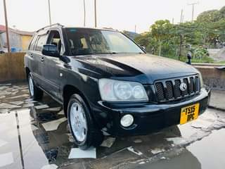 A picture of Toyota kluger