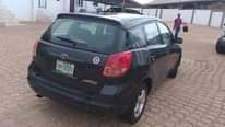 A picture of Awoof 2004 Toyota matrix