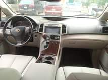A picture of Super sharp 2010 model Venza v6 untampered engine gear AC
