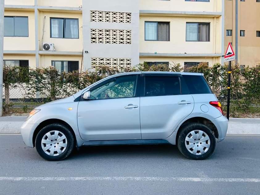 A picture of Toyota ist