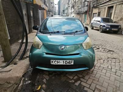 A picture of Toyota IQ