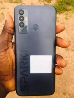 A picture of Spark 7 pro at 280k 64gb