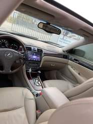 A picture of Clean and sharp 2004 ES 300 buy and traveling clean