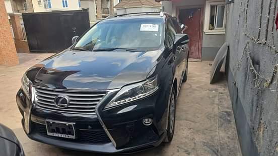 A picture of Foreign Used 2015 RX350