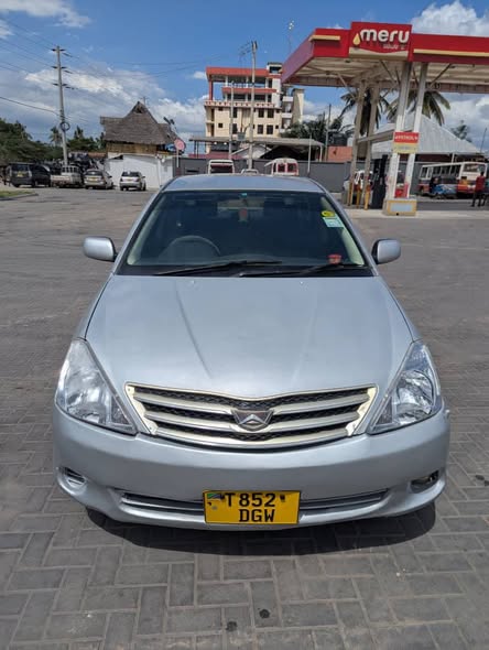 A picture of TOYOTA ALLION
