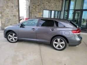 A picture of Make Toyota Model Venza Year 2015 Trim V6 XLE FWD