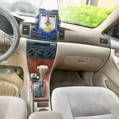 A picture of Crystal Clean 2007 Model Toyota Corolla 