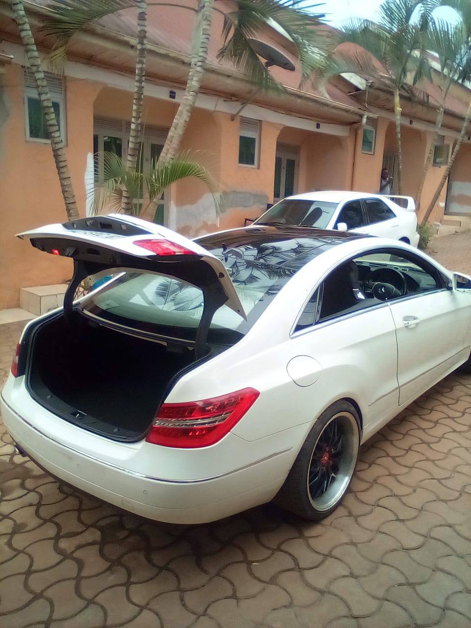 A picture of Available Uhs 15m 0702549830