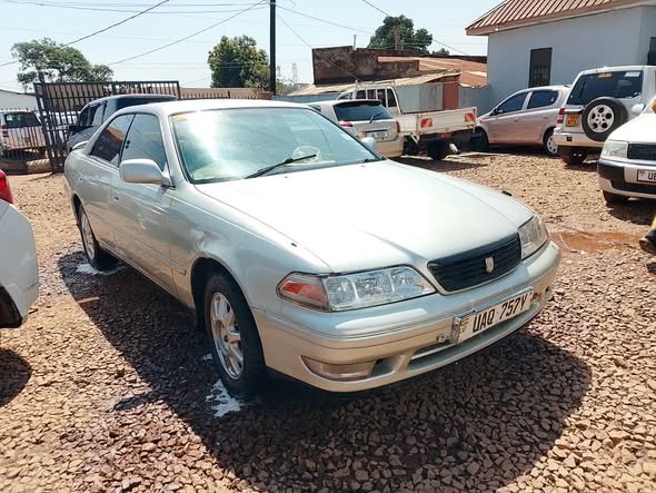A picture of Toyota mark11 6 5 millions CALL 0759 65 47 86