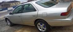 A picture of first body toyota drop light with silent engine and gear