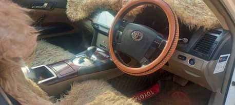 A picture of Mark X 2005 2.5CC V6 engine never opened ACC perfect