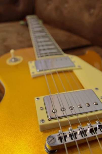 A picture of Les Paul electric guitar