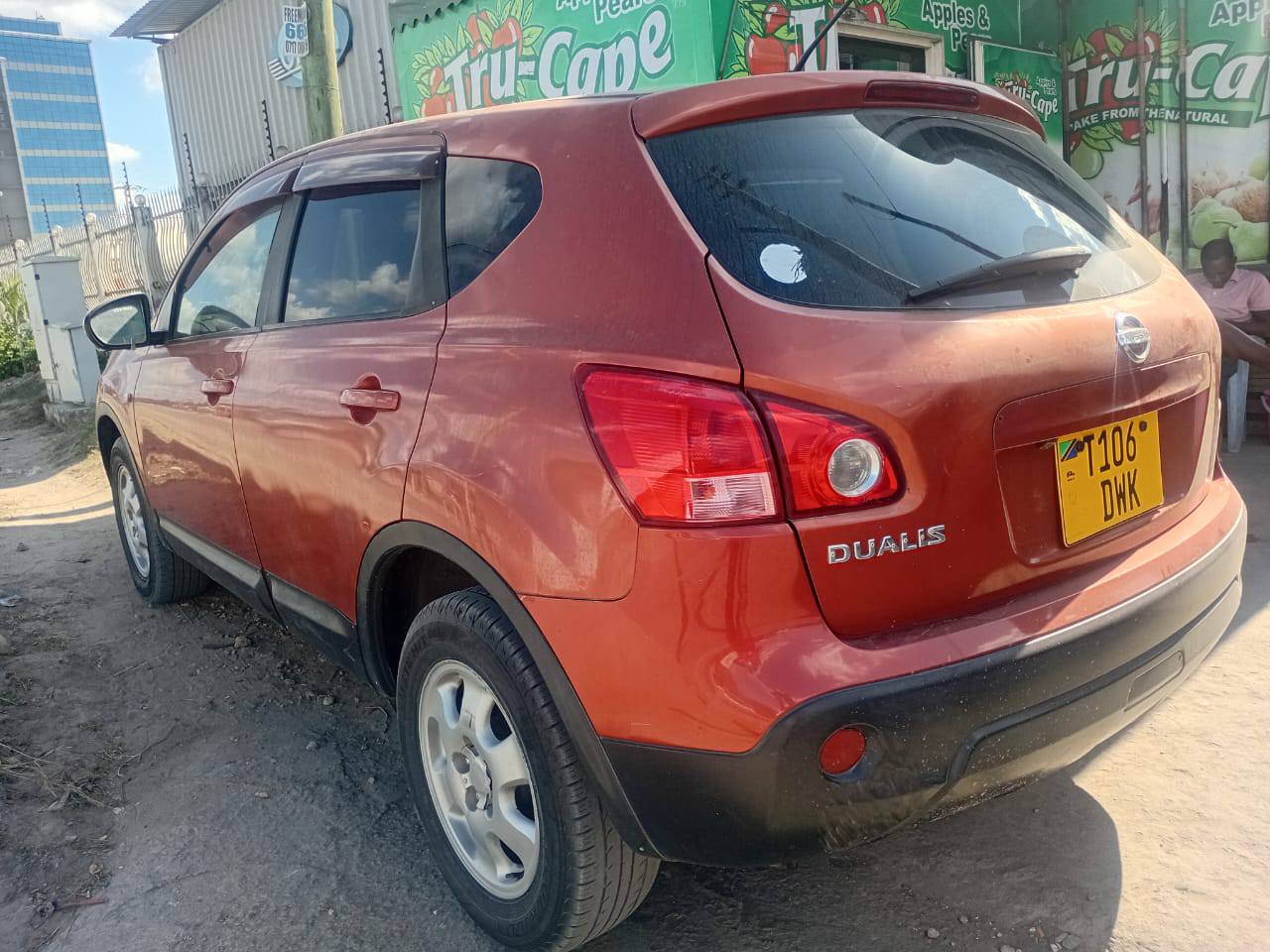 A picture of Gari kali bei ya kutupa ushindwe wewe tajiri kazi imenyooka