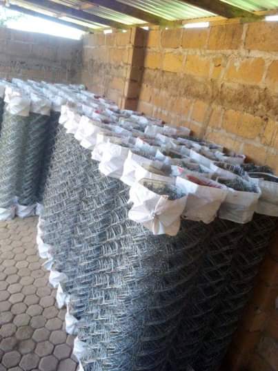 A picture of FENCE WIRE