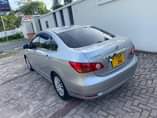 A picture of NISSAN BLUEBIRD NAMBA D