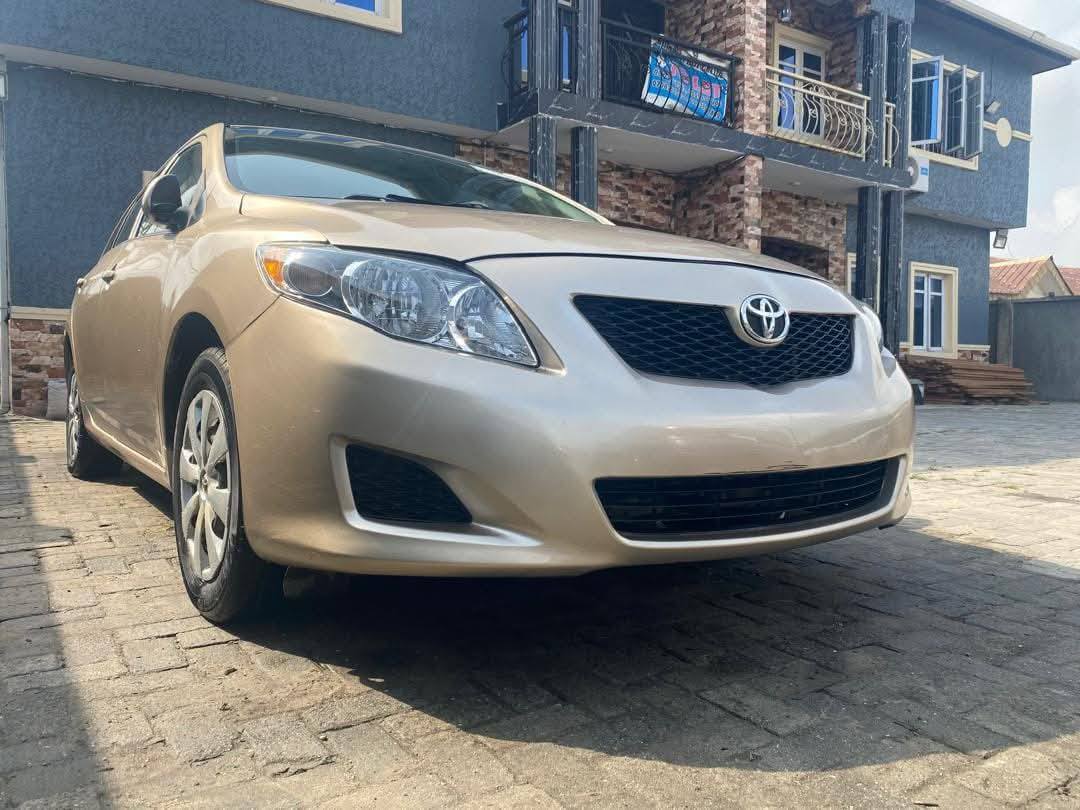 A picture of Tokunbo 2010 Toyota Corolla for sale