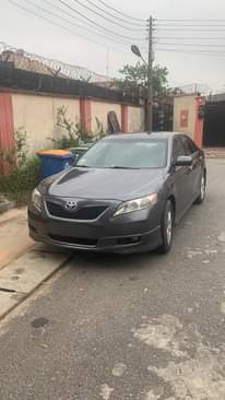 A picture of TOYOTA CAMRY 2008