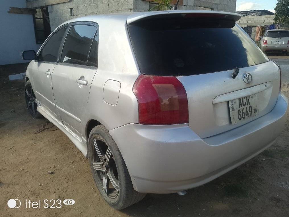used toyota runx