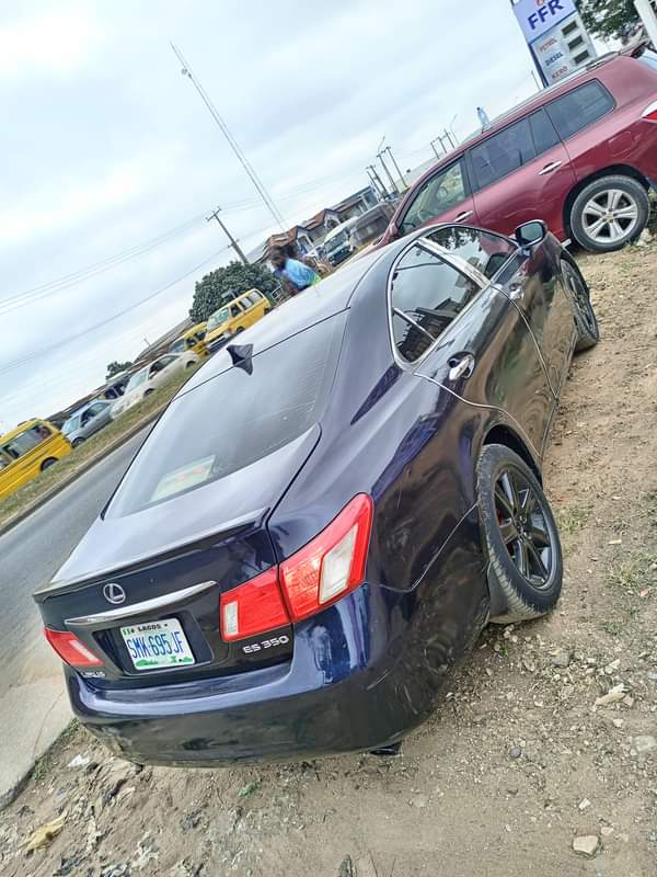 A picture of URGENT SALE Clean Reg 08 Lexus ES 350 full option