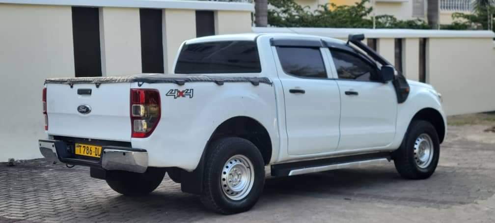 A picture of Price Million 48 FORD RANGER Year 2017 Engine PF2H Capacity