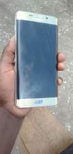 A picture of Samsung s6 edge plus gb64 ram4 net4g 0786811399