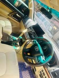 A picture of Toyota Landcruiser V8 2022
