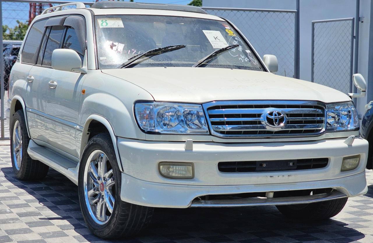toyota land cruiser
