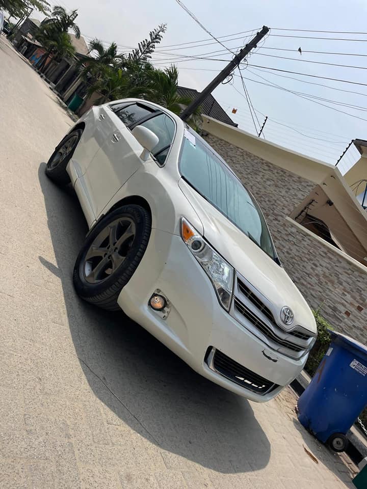 A picture of 2010 Toyota Venza