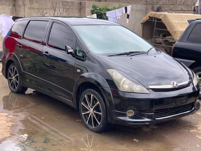 A picture of Nauza toyota Wish