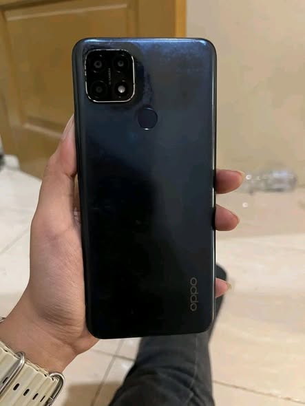 A picture of Oppo a15