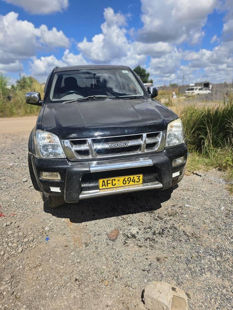 classifieds/cars isuzu