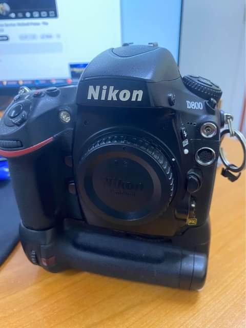 nikon