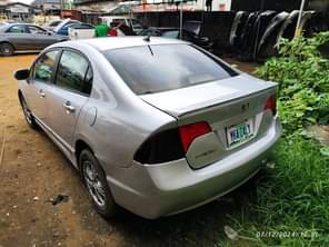 A picture of BELGIUM GRADE EXTREMELY SHARP 2007 HONDA CIVIC EVERYTHING IS INTACT