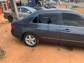A picture of Honda accord 04