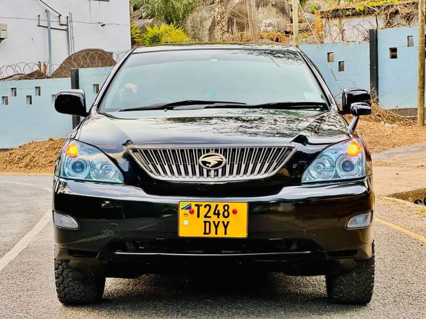 toyota harrier