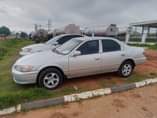 A picture of use toyota camry for sale with sound engine n gear