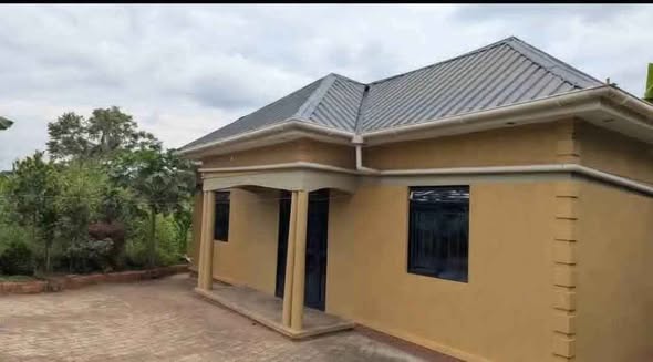 houses matugga